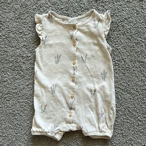 H&M Baby Girl One Piece Size 9 months